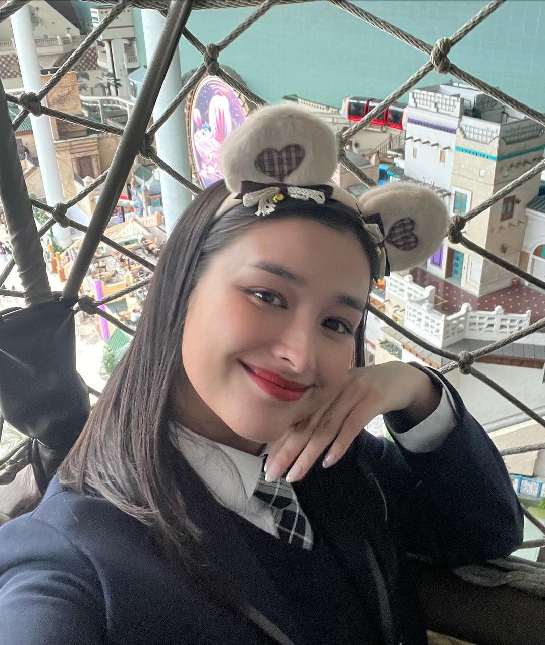 Liza Soberano Launches Youtube Travel Series Liza In Korea Metro Style