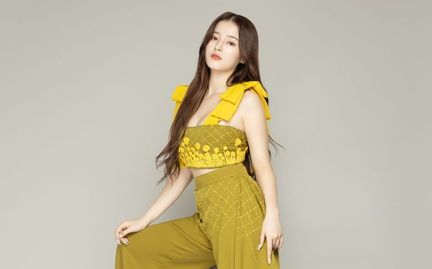EXCLUSIVE: Meet MOMOLAND's Nancy And Read Her Take On Self-Love | Metro .Style EXCLUSIVE: Meet MOMOLAND's Nancy And Read Her Take On Self-Love | Metro .Style
