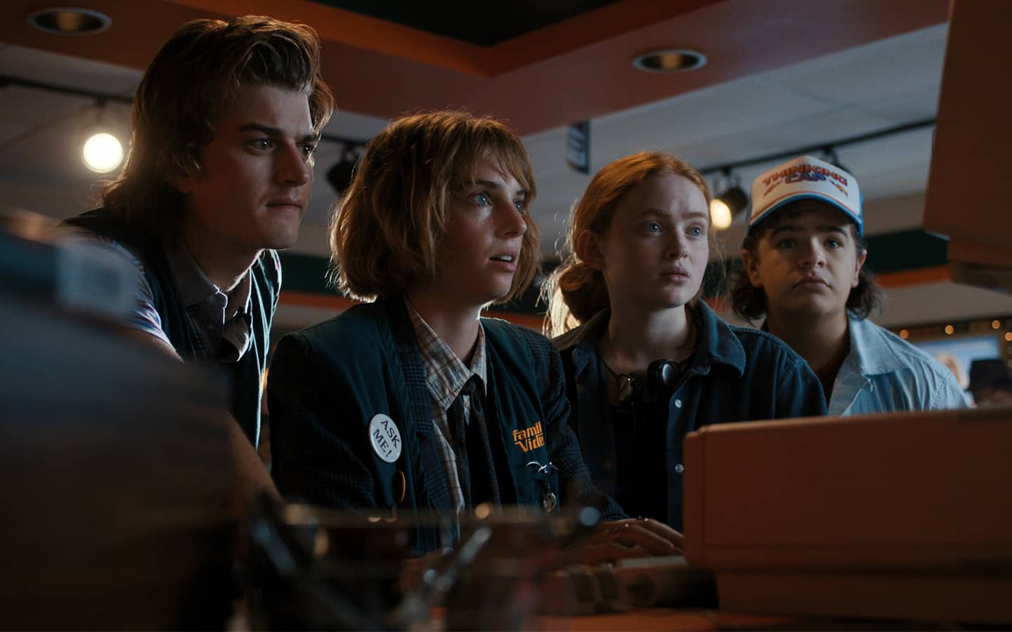 Where You Can Watch the First 8 Minutes of the New Stranger Things ...