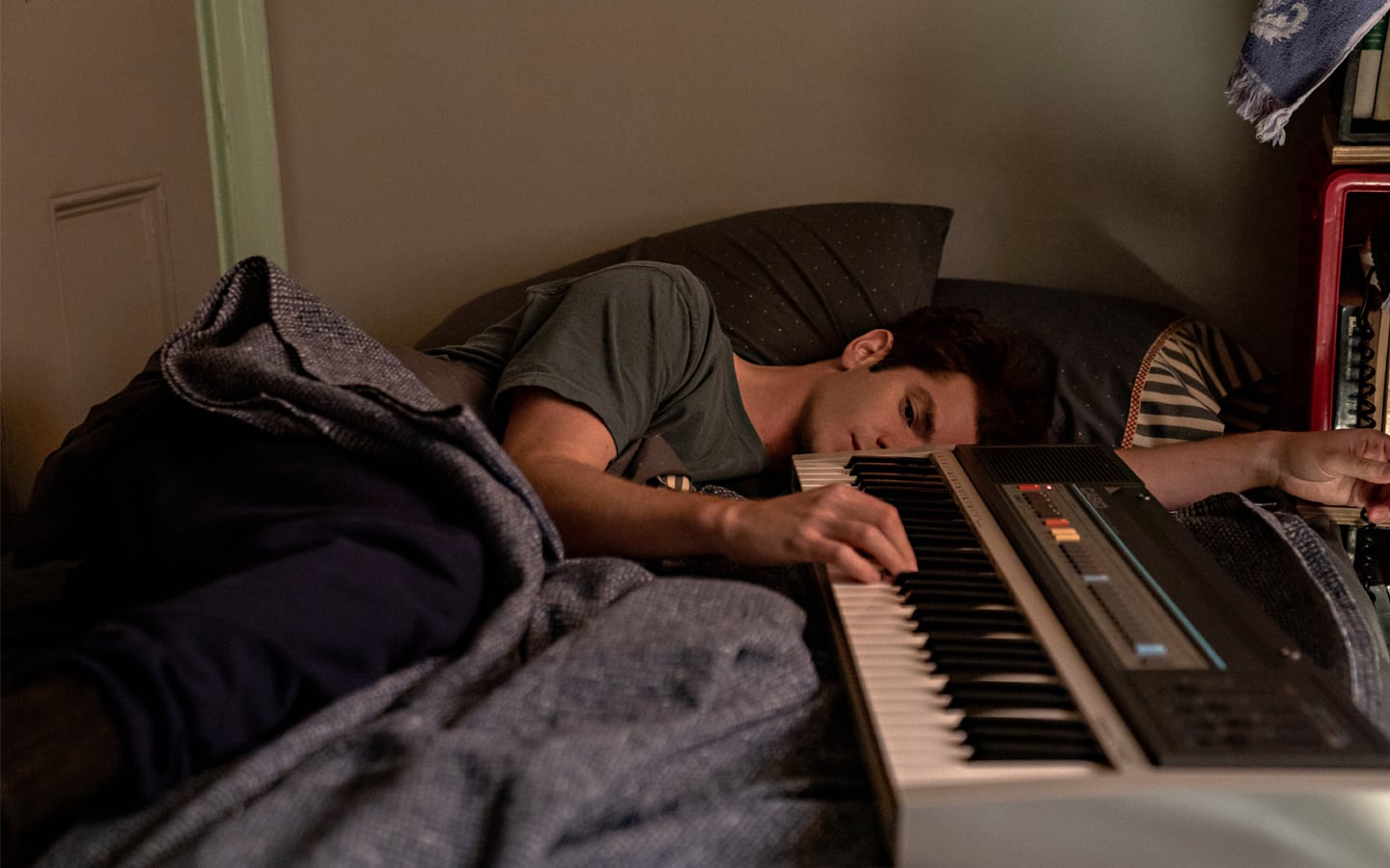 Watch the Trailer of ‘tick, tick… BOOM!’ Metro.Style