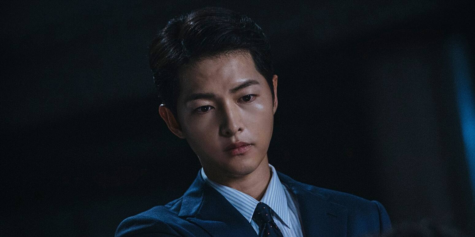 Song Joong-ki Battles Against Evil as a Mafia Consigliere in Vincenzo ...