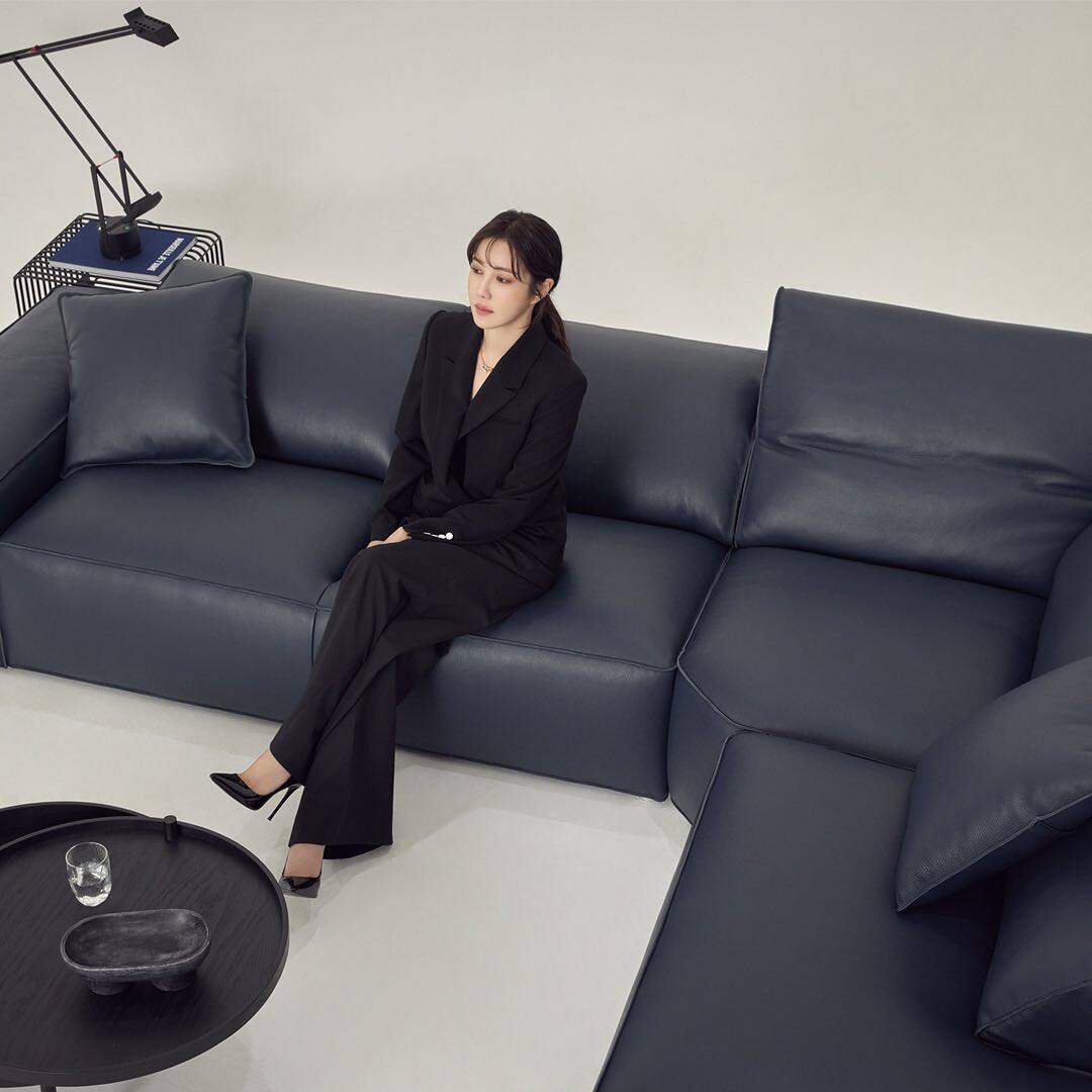Meet Jakomo, The Furniture Brand KDrama Production Designers Love