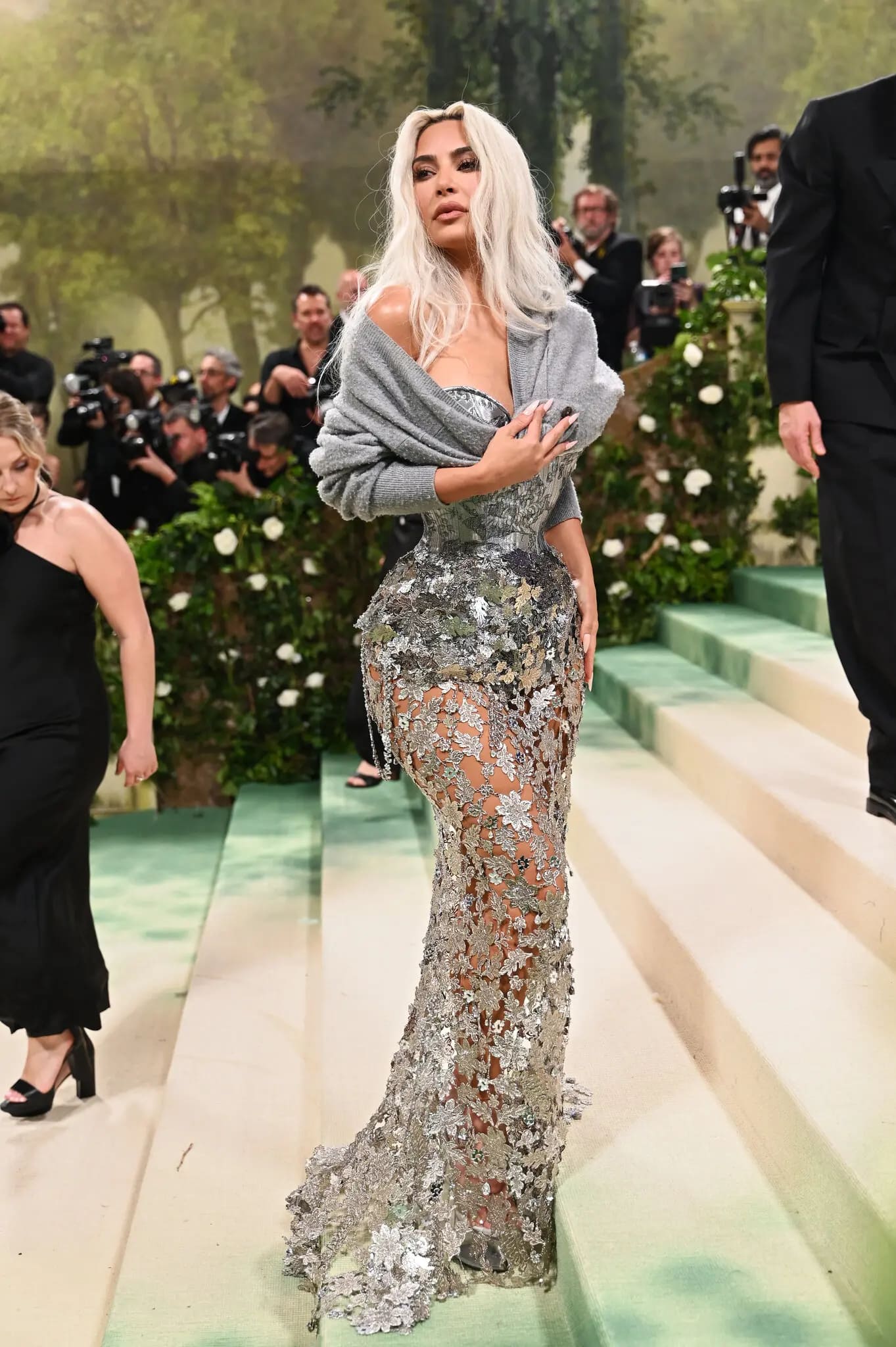 Met Gala 2024: Celebrities on the Red Carpet