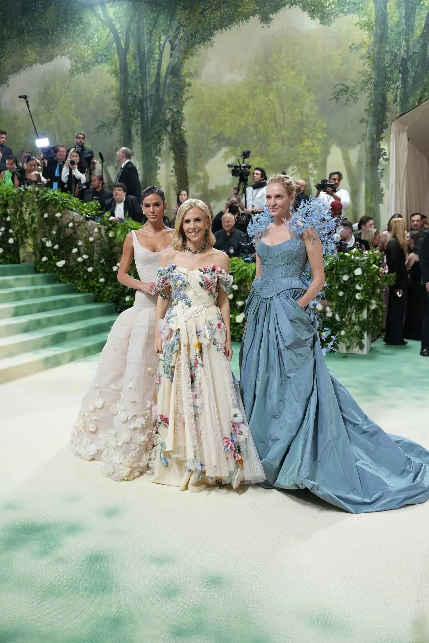 Met Gala 2024: Celebrities on the Red Carpet