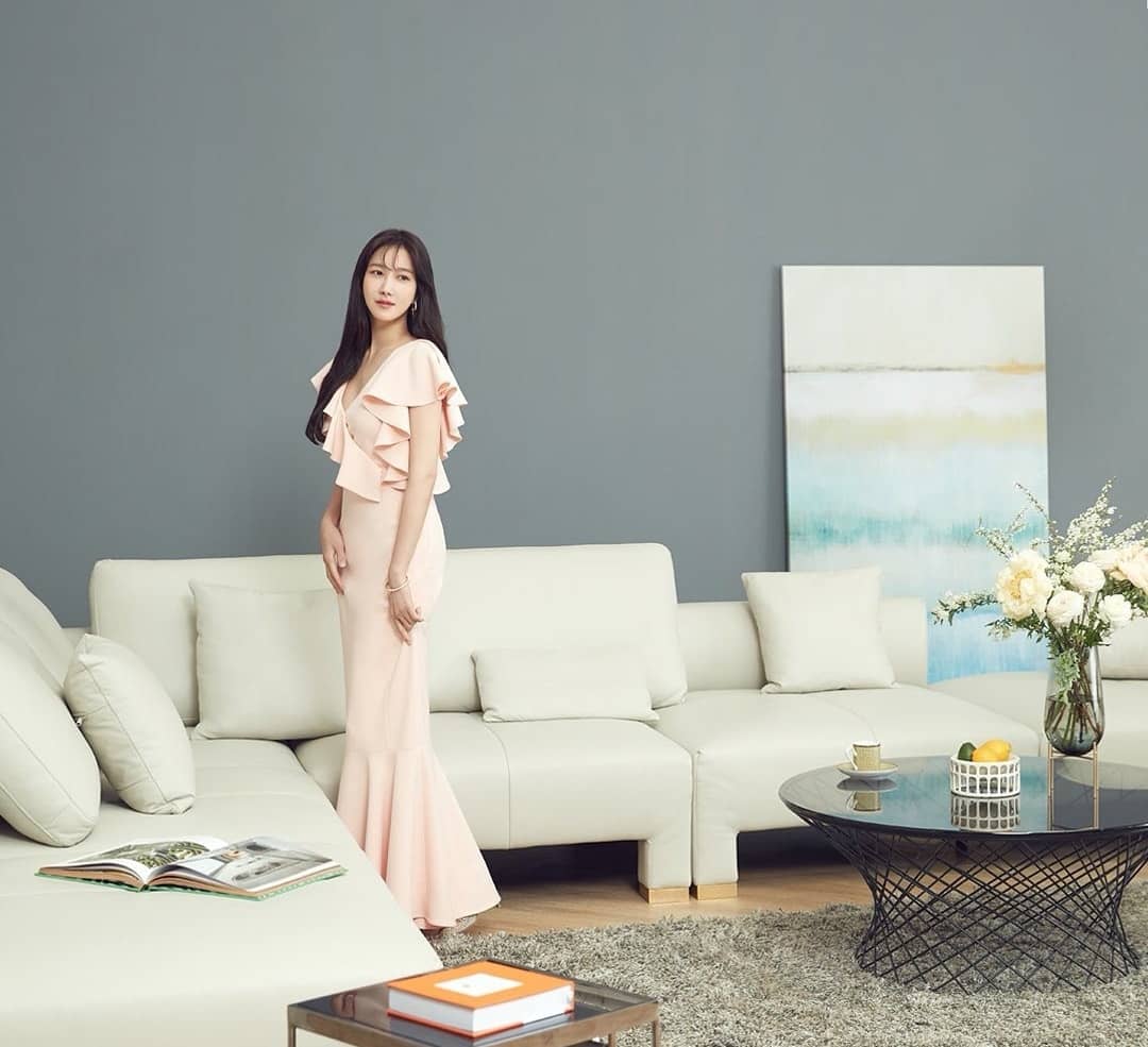Meet Jakomo, The Furniture Brand KDrama Production Designers Love