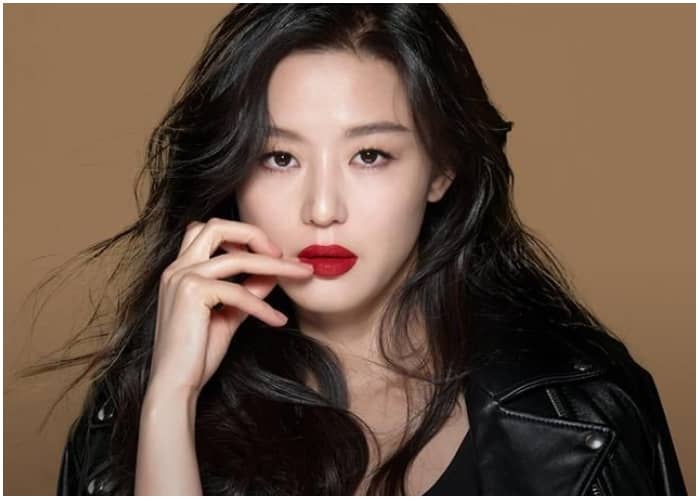 20 Of Korea's Richest Actors And Actresses, Ranked | Metro.Style