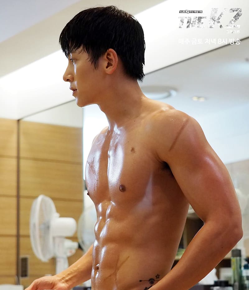 ji chang wook abdominaux