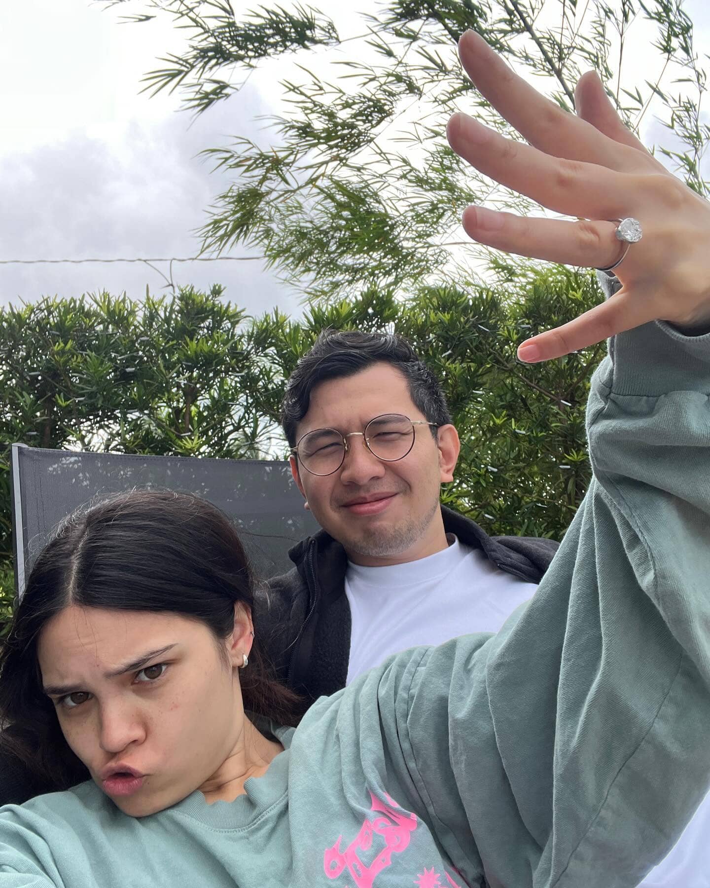Curtismith and Leila Alcasid are engaged.