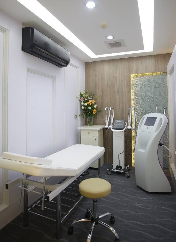 This Contouring Lounge Lets You Achieve The Body Shape You Want, Once