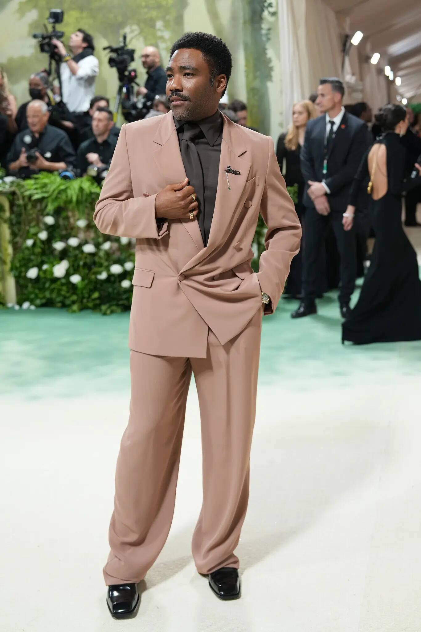 Met Gala 2024: Celebrities on the Red Carpet
