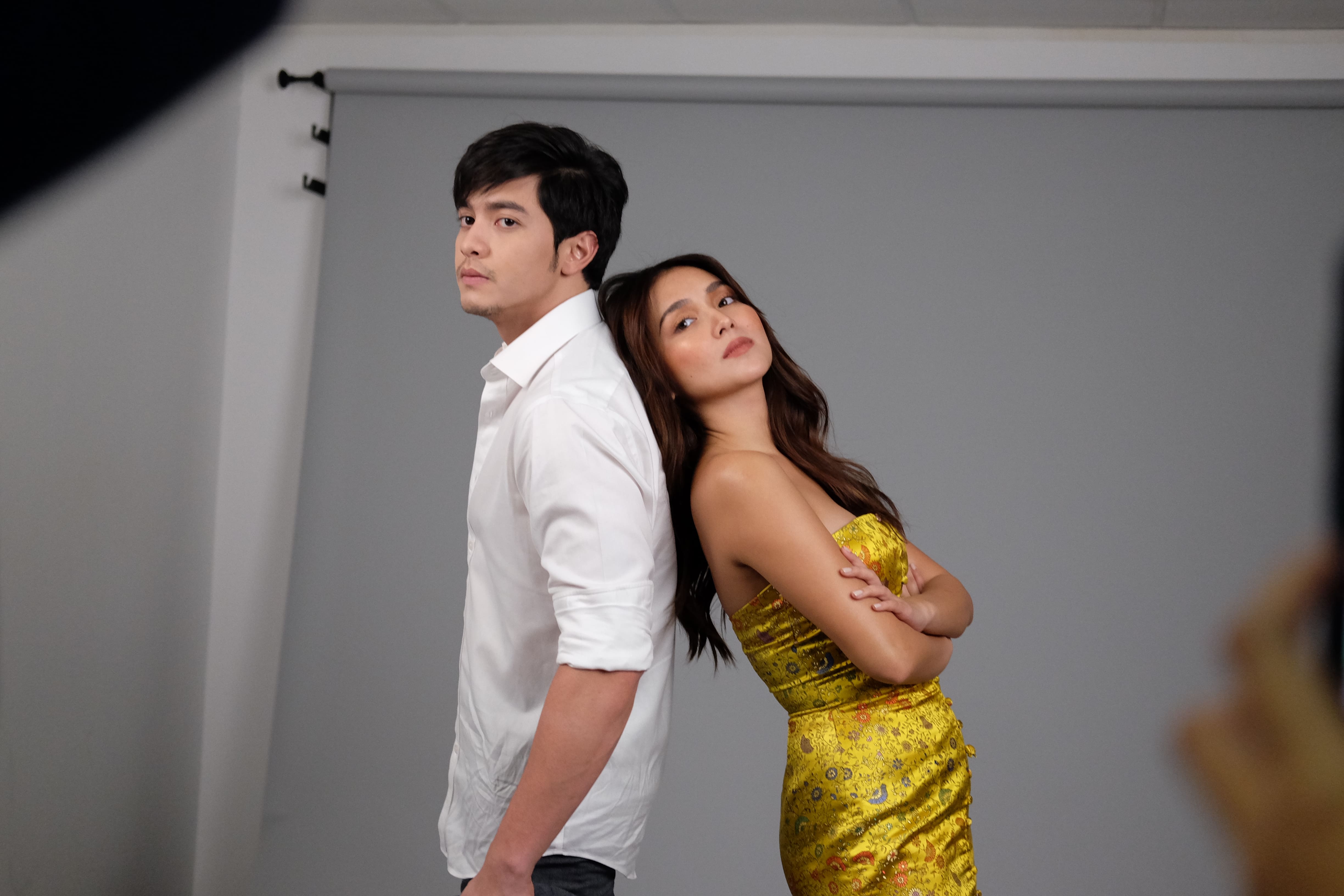 Kathryn Bernardo and Alden Richards crossover for love