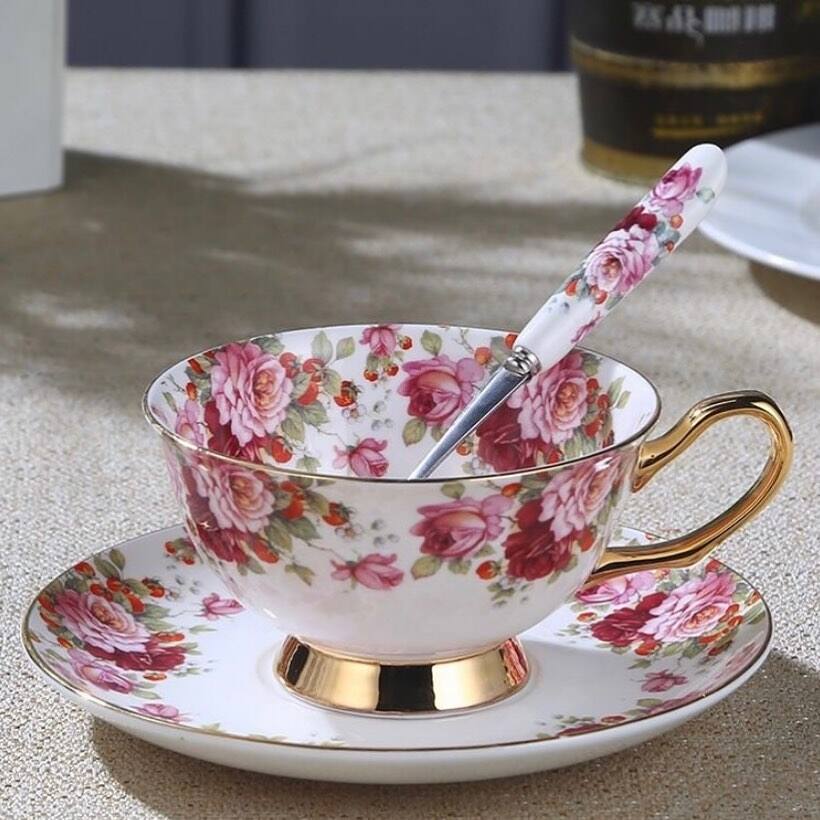 Tea Sets For Your 'Bridgerton'Inspired Tea Parties Metro.Style