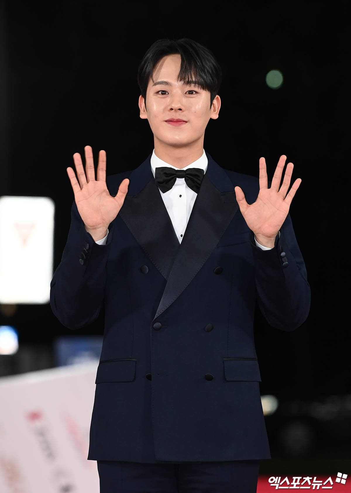 Here Are the Highlights of the 44th Blue Dragon Film Awards