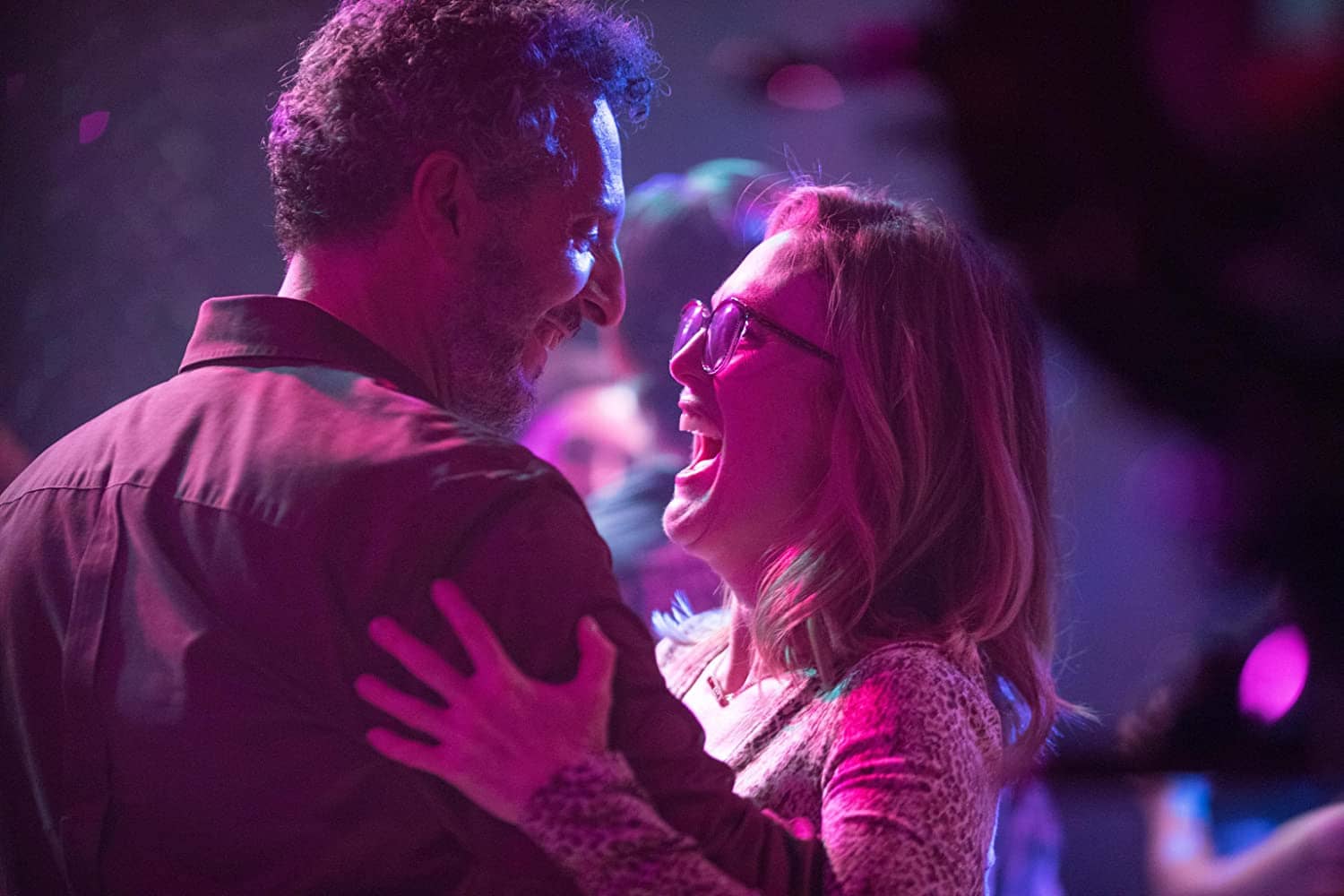 Julianne Moore and John Turturro in Gloria Bell Julianne Moore and John Turturro in Gloria Bell