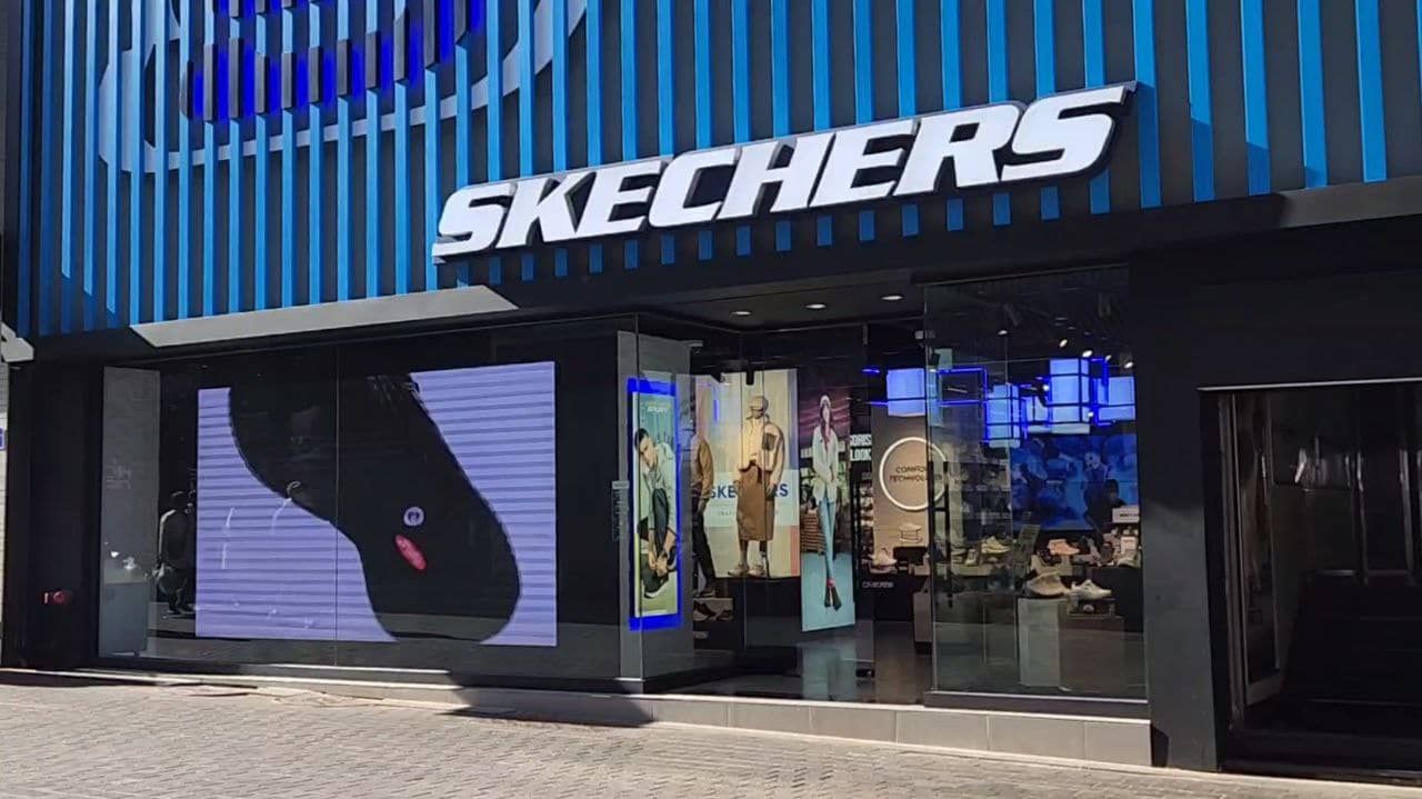 Skechers store in Myeong-dong