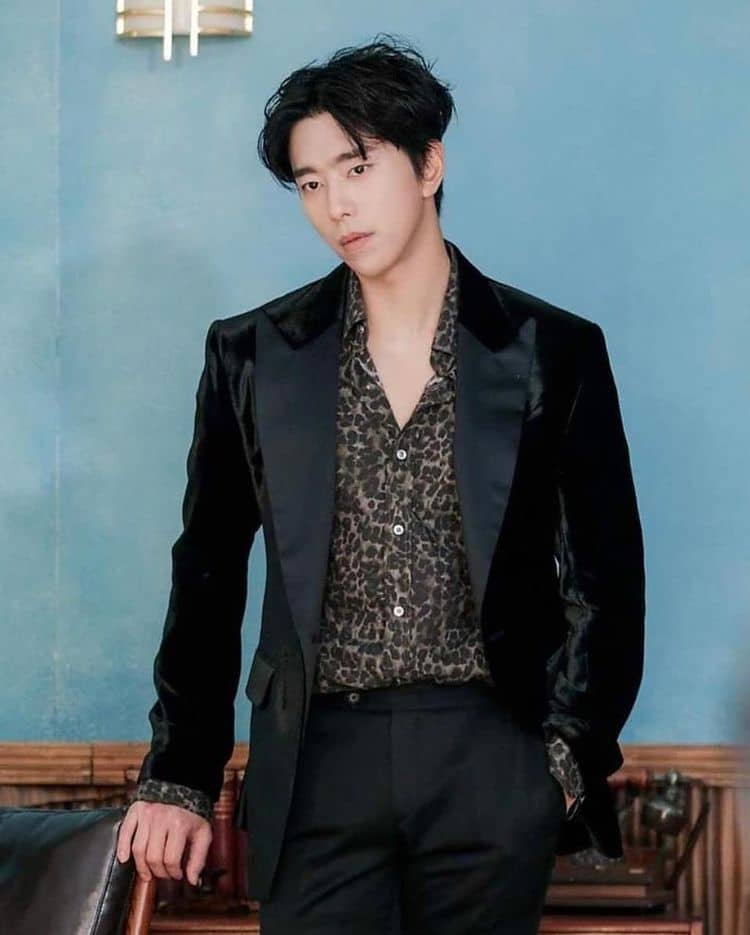 kdrama stars born in the month of april
