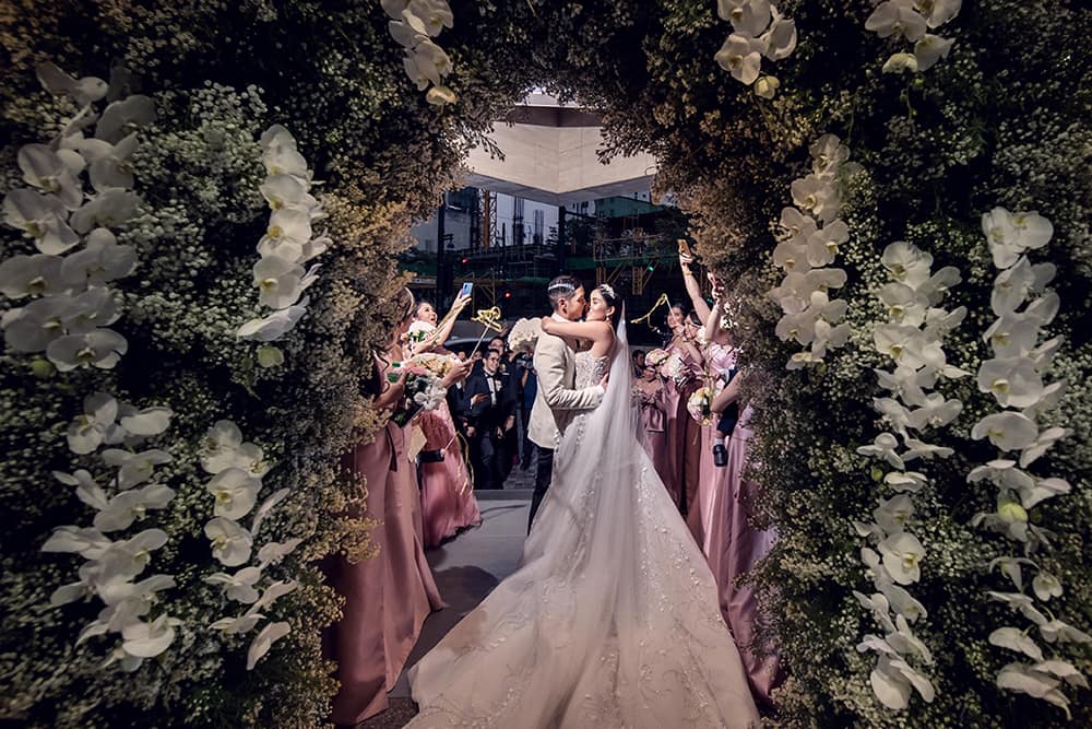 #RealWeddings: This Couple's Wedding Is Proof That Fairy Tales Still ...