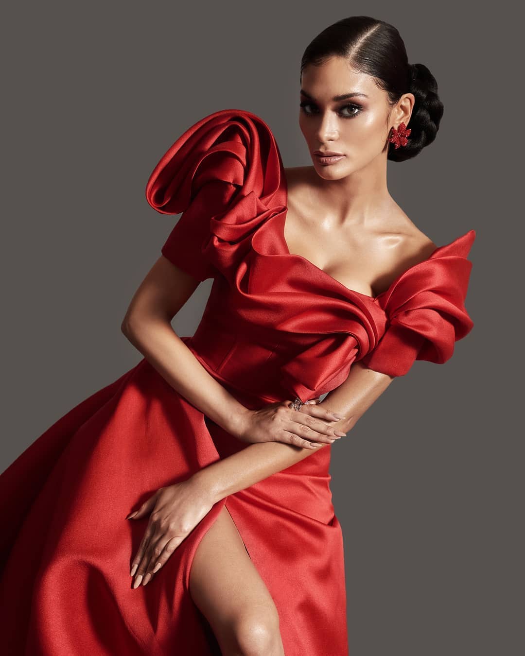 Pia wurtzbach best sale filipiniana gown