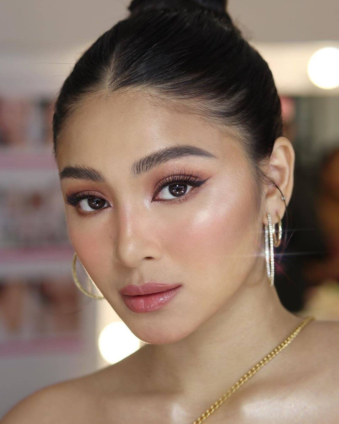 Metrobeautywatch Nadine Lustres Best Cat Eyeliner Looks Metrostyle 5278