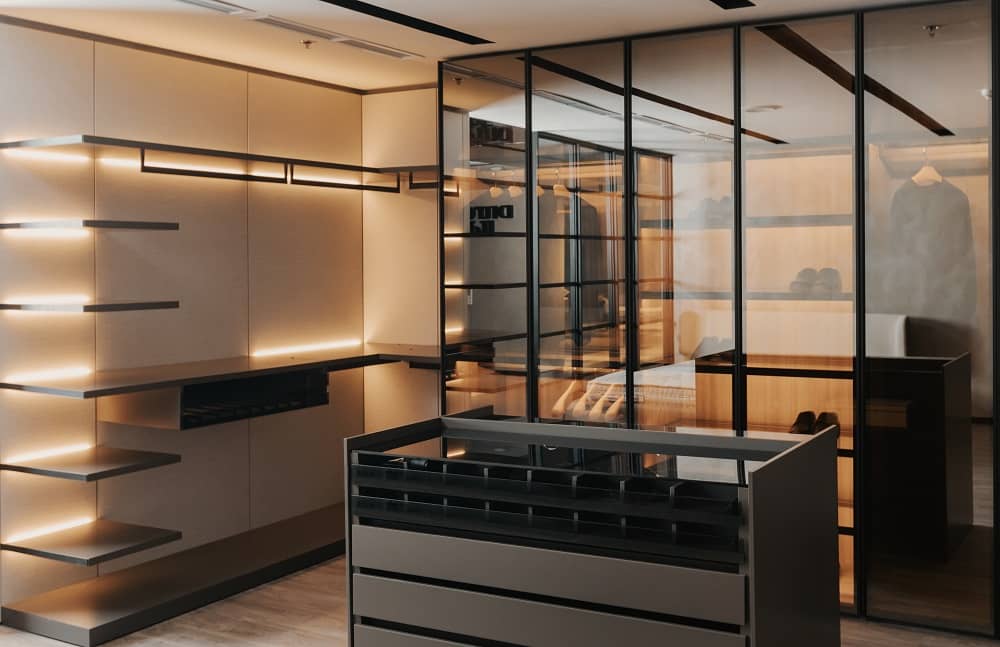 Wardrobe and closet systems by Novamobili Wardrobe and closet systems by Novamobili