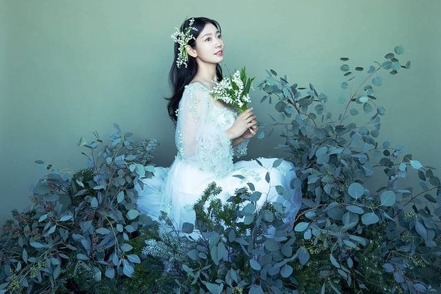 Park Shin-hye, Choi Tae-joon stun in wedding photoshoot