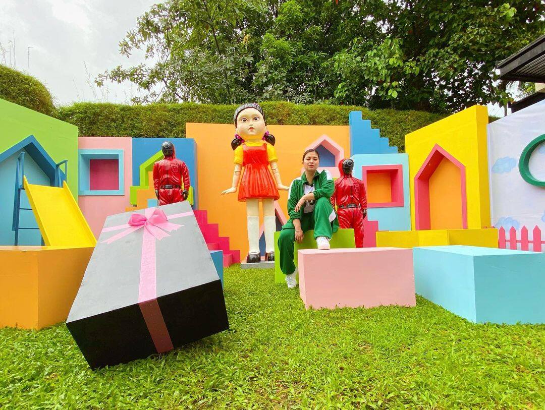 Angel and Neil's "Squid Game" Halloween Party Metro.Style