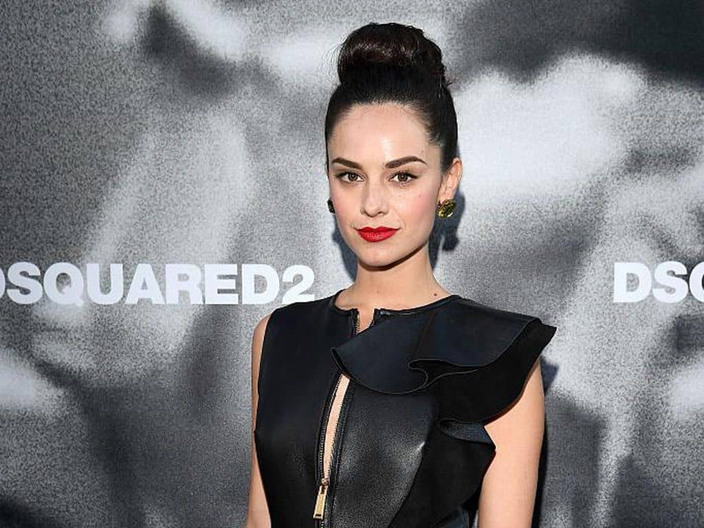 Who Is Katy Louise Saunders, Song Joong Ki’s Wife