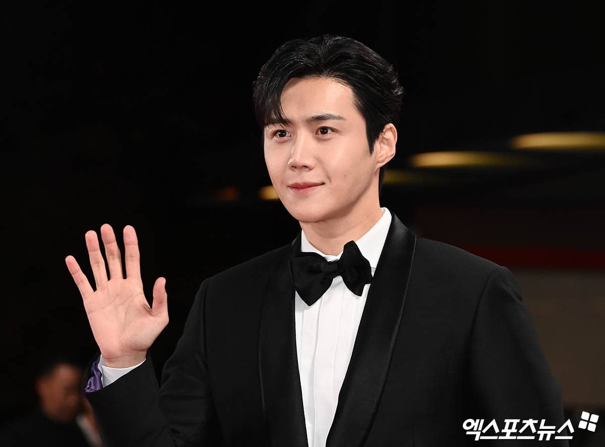 Here Are the Highlights of the 44th Blue Dragon Film Awards