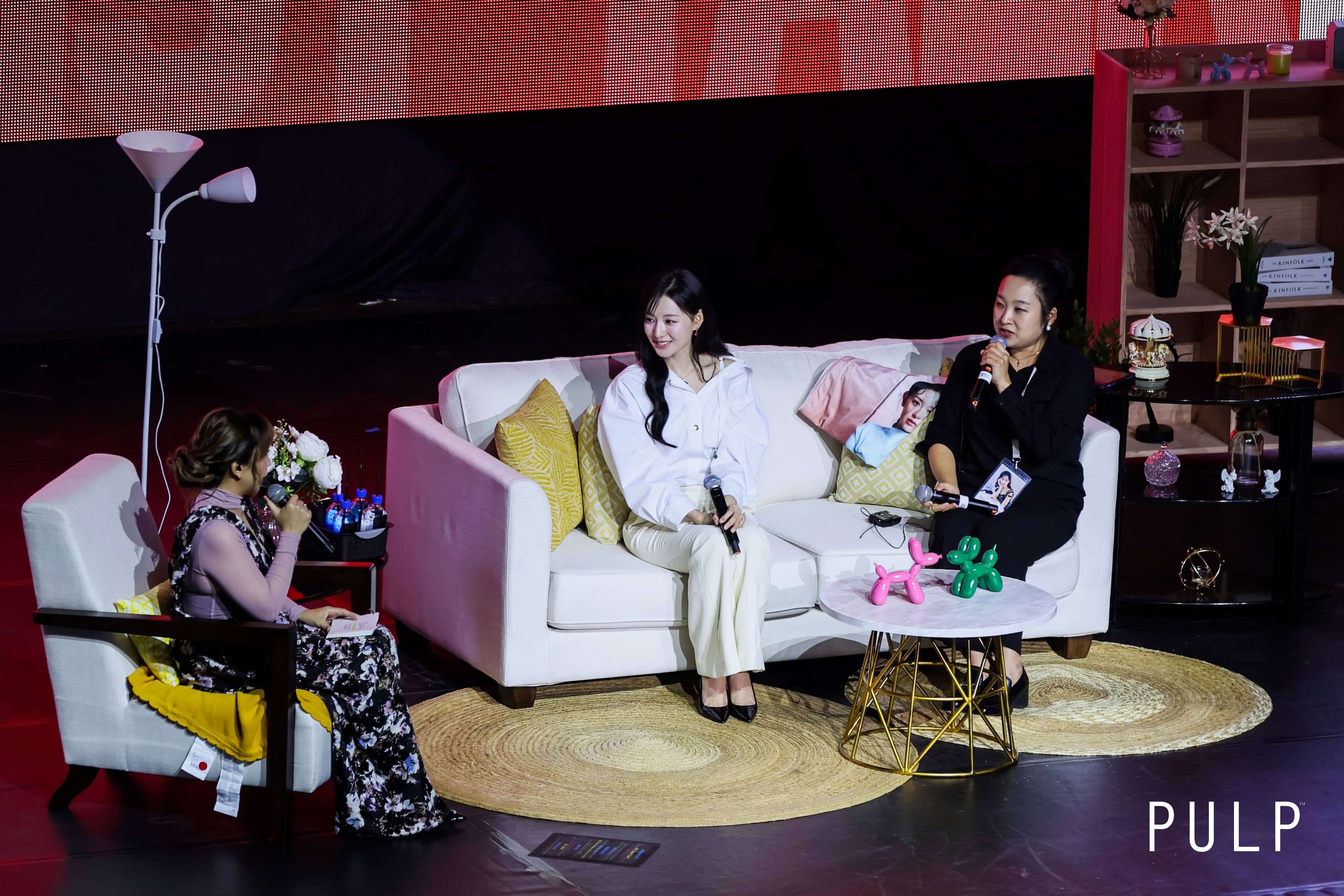 Kim Ji Won at her <BE MY ONE> fan meet in Manila, held at the New Frontier Theater last August 3.
