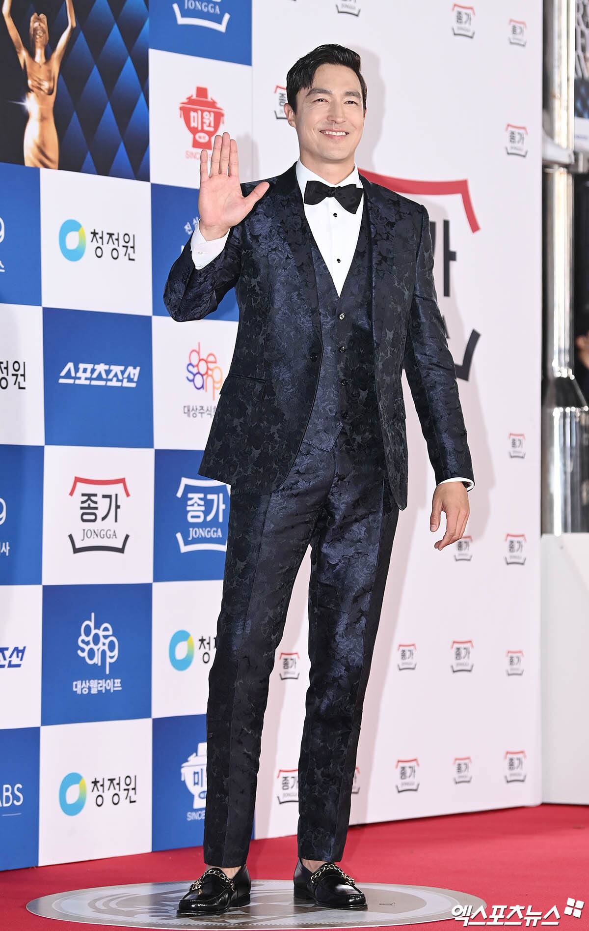 The Star-Studded Blue Dragon Film Awards 2022