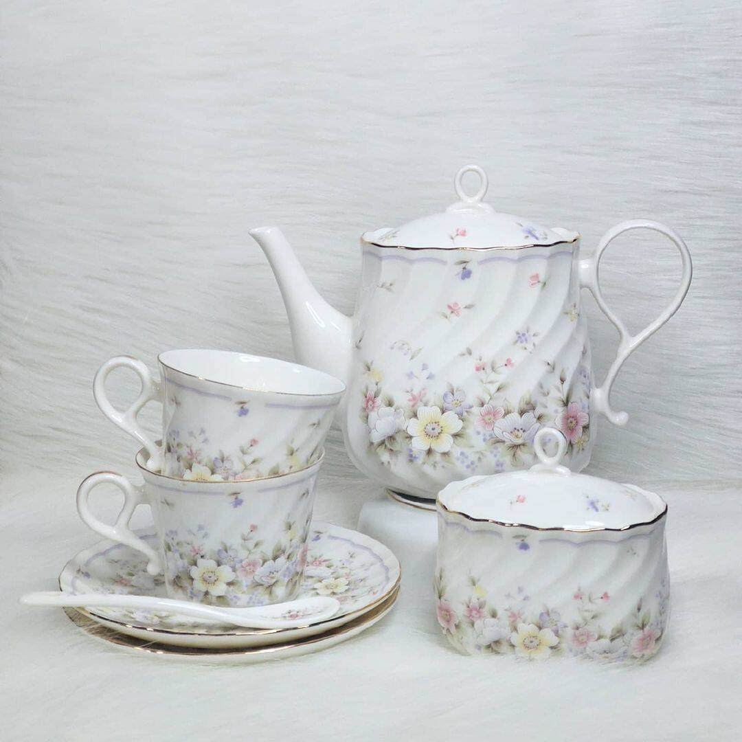 Tea Sets For Your 'Bridgerton'Inspired Tea Parties Metro.Style