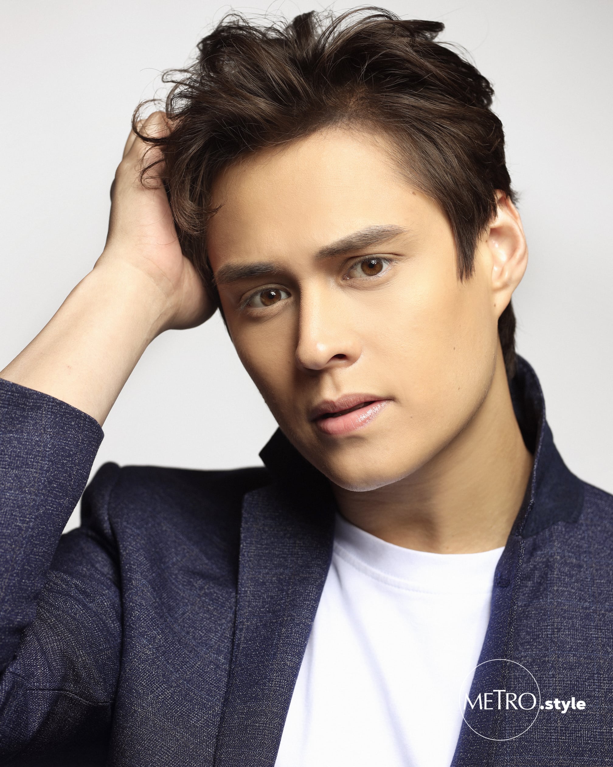 EXCLUSIVE: In “Make It With You,” Enrique Gil’s Gabo Is A Soul In ...