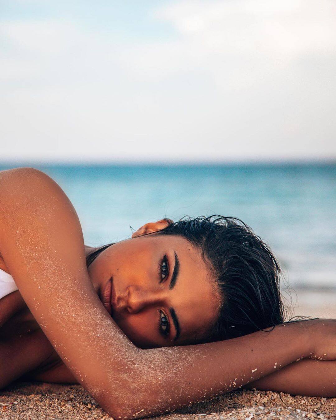 Gazini undone. Photo by @micksalas and @mgtenazas Gazini undone. Photo by @micksalas and @mgtenazas