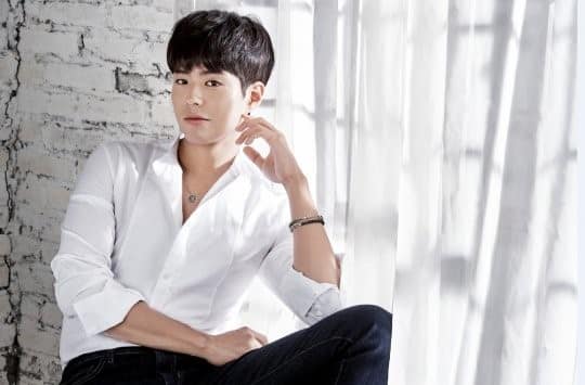 Get To Know Park Bo-gum, A Top Hallyu Star Who Just Enlisted For The ...