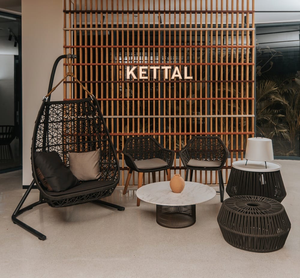 From Kettal, the Puff Zigzag by Emiliana Design Studio and the Maia swing and chair by Patricia Urquiola. From Kettal, the Puff Zigzag by Emiliana Design Studio and the Maia swing and chair by Patricia Urquiola.