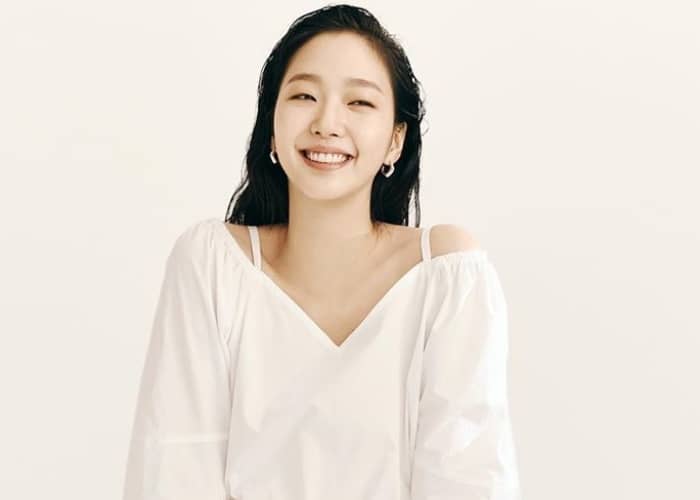 Kim Go Eun Newstempo 7611