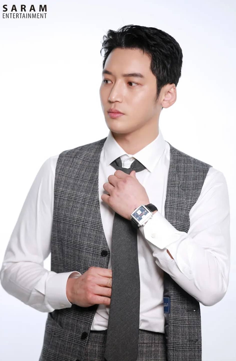 kdrama stars born in the month of april