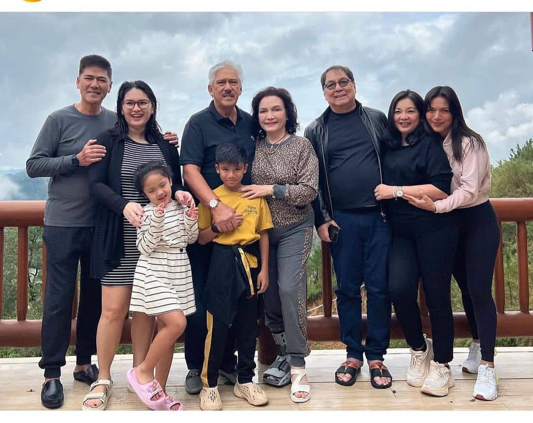 Celebrities at Arjo and Maine’s Wedding Ceremony