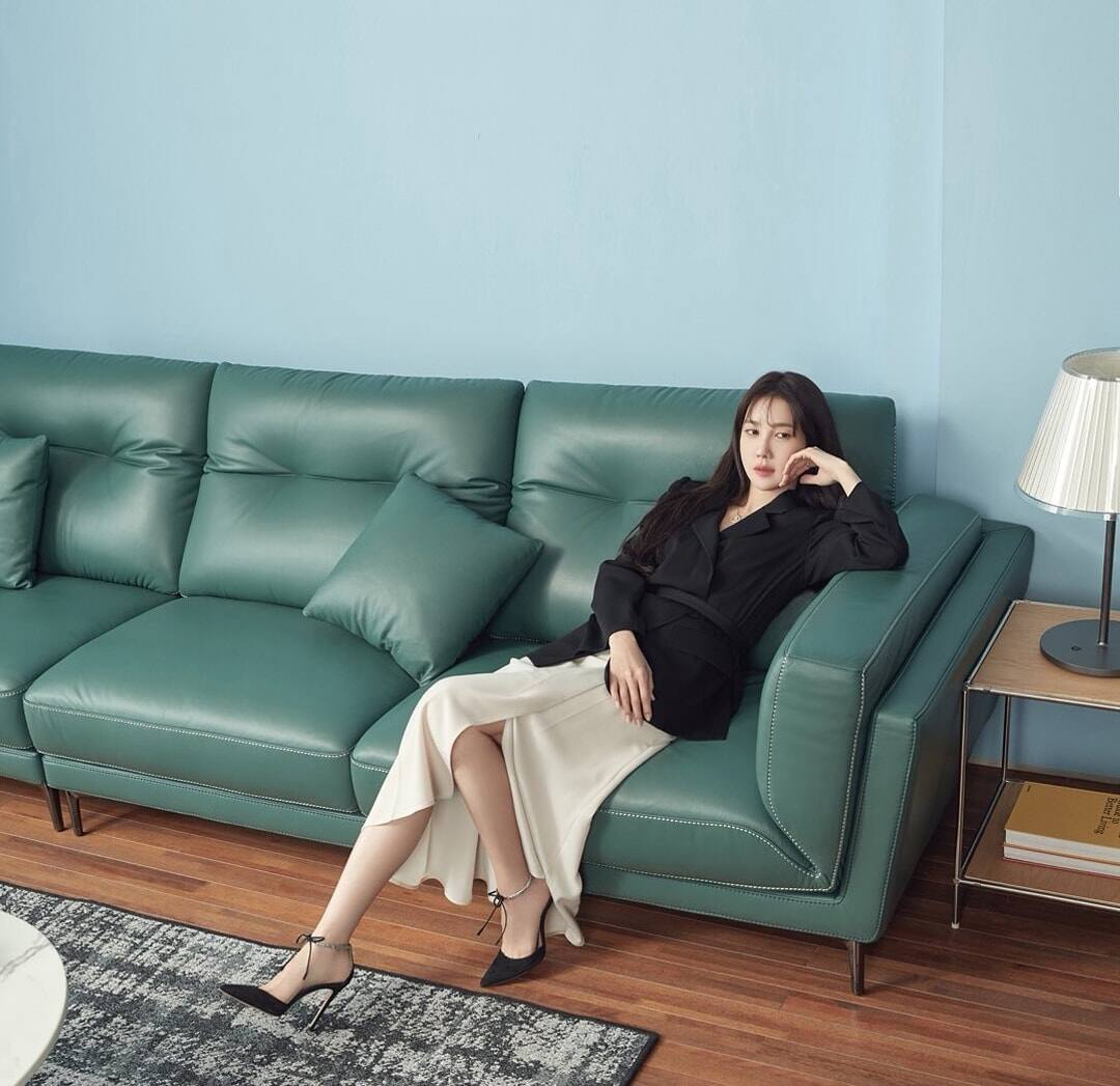 Meet Jakomo, The Furniture Brand KDrama Production Designers Love
