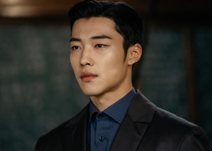 We're Hooked On "The King: Eternal Monarch" Second Male Lead Woo Do