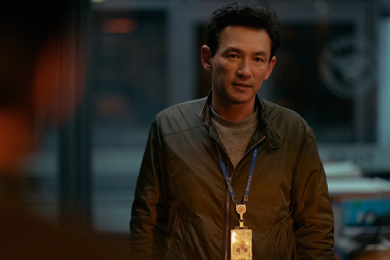 Hwang Jung Min as veteran detective Seo Do Cheol in