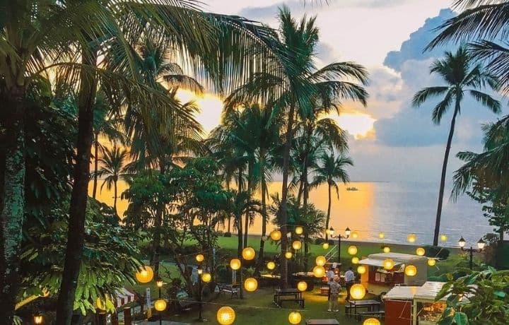 Garden Dining