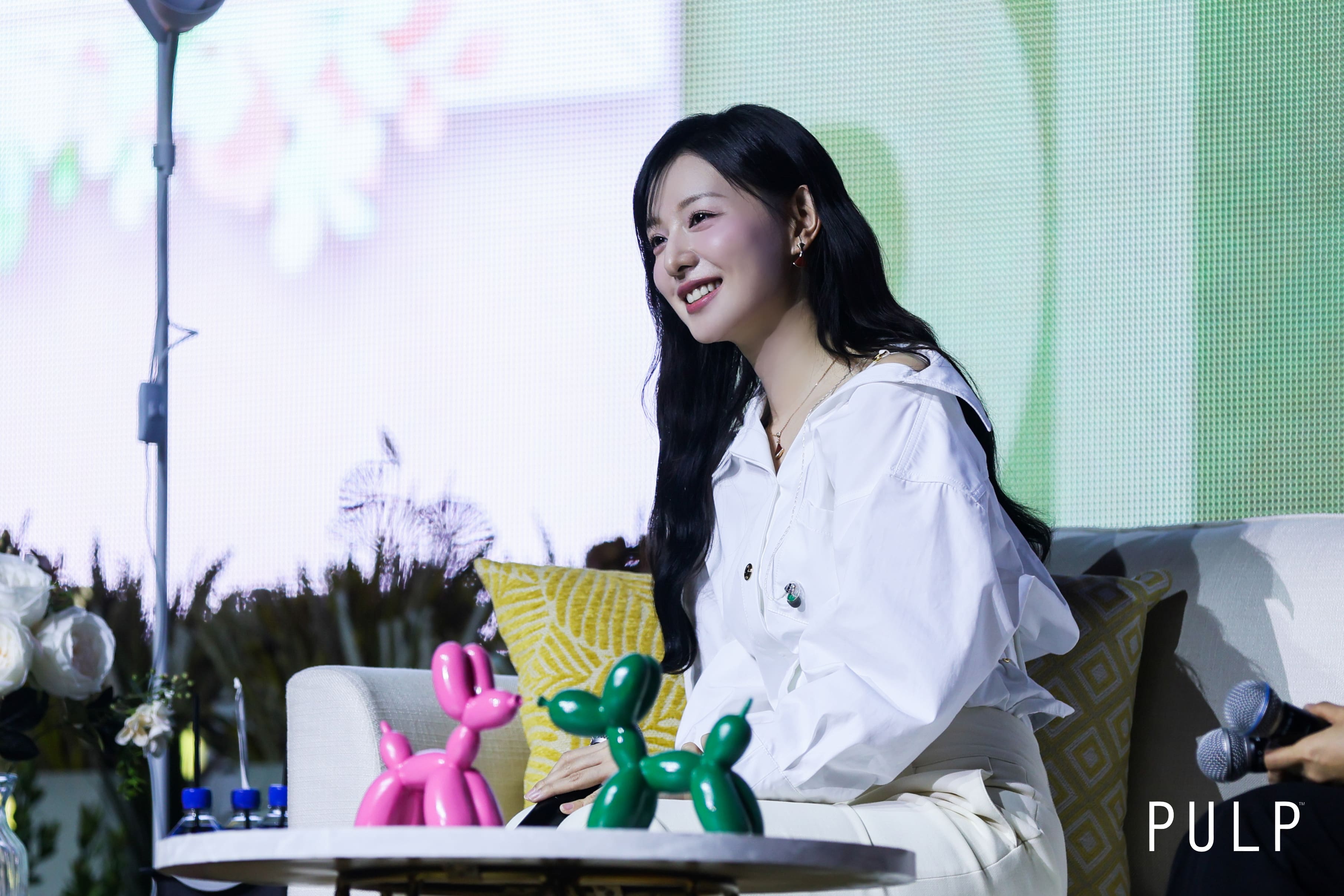 Kim Ji Won at her <BE MY ONE> fan meet in Manila, held at the New Frontier Theater last August 3.