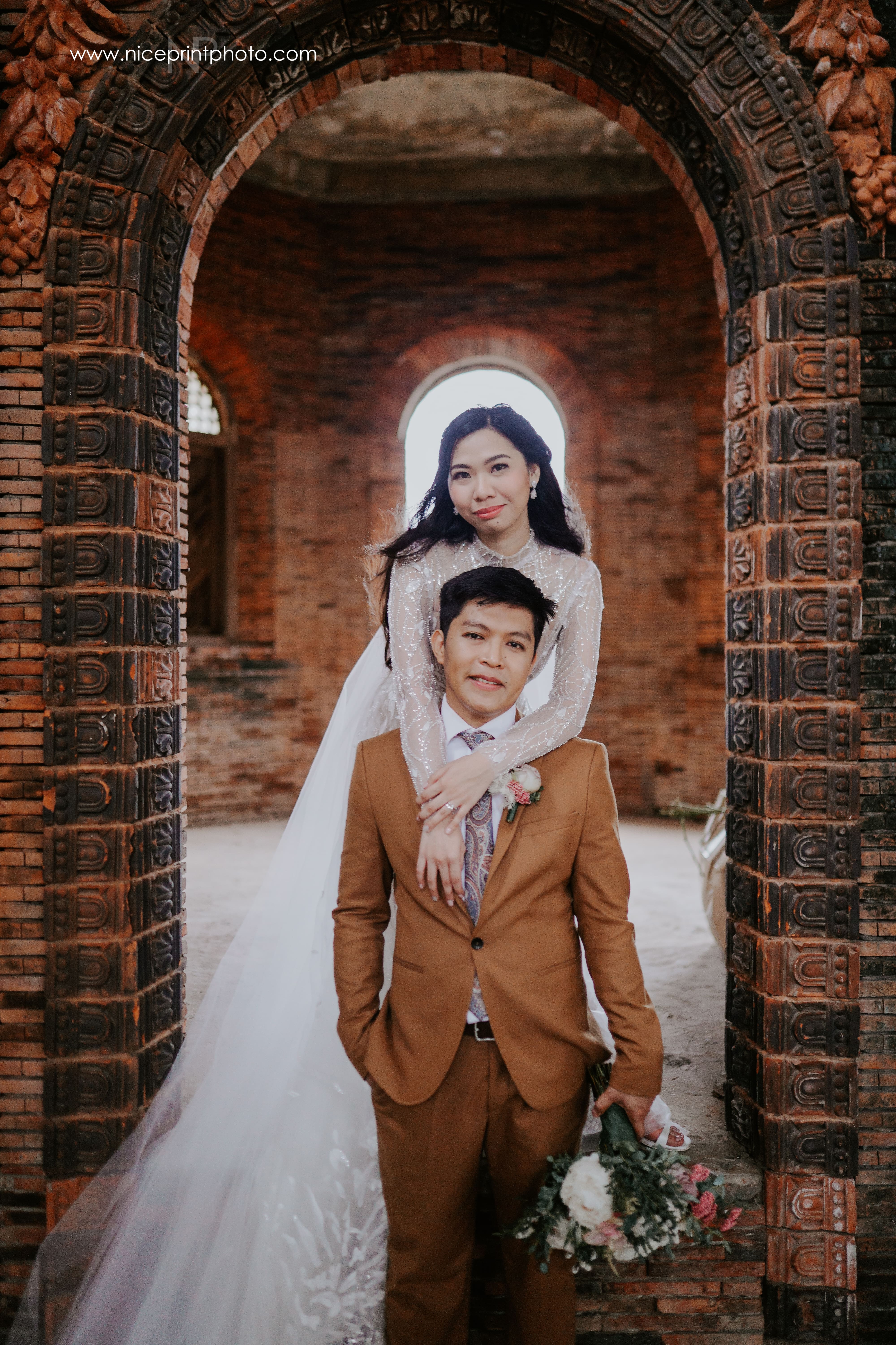 wedding at las casas filipinas de acuzar