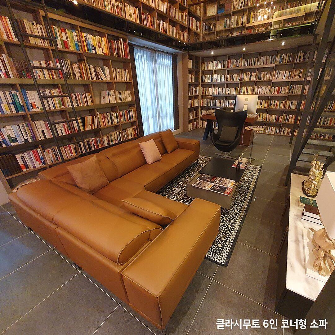 Meet Jakomo, The Furniture Brand KDrama Production Designers Love